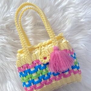 Vintage 90’s plastic basket weave purse/arm/shoulder bag